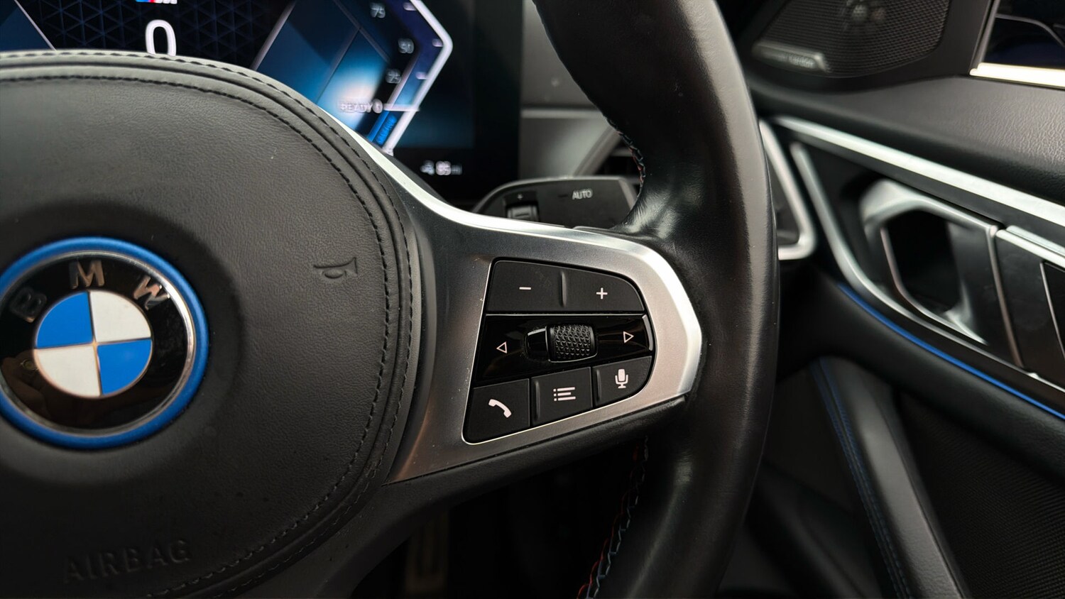 Used BMW i4 2022 for sale - 78213332: Photo 24