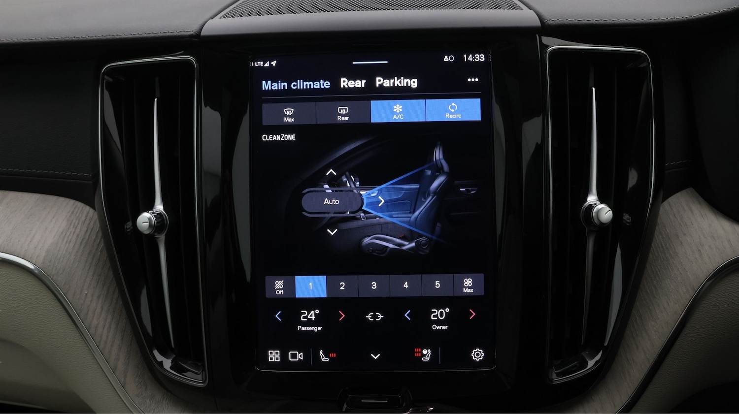 Used Volvo XC60 2022 for sale - 78143784: Photo 12