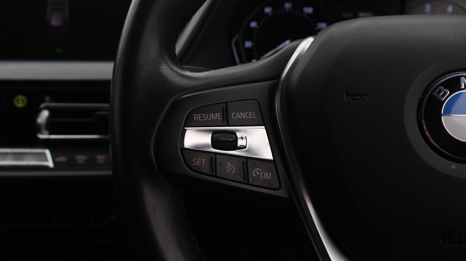 Used BMW 1 Series 2020 for sale - 77300630: Photo 24