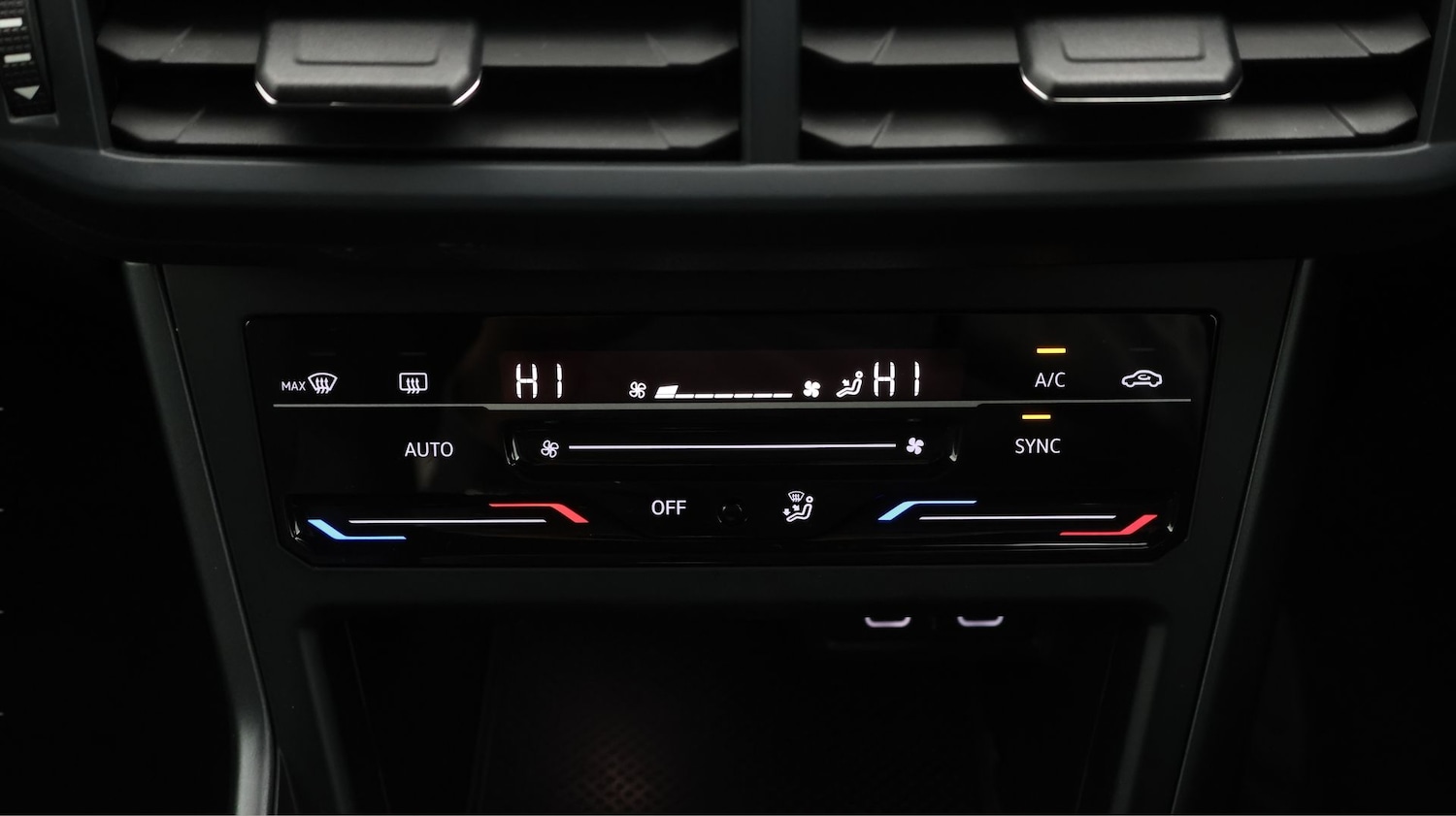 Used Volkswagen Polo 2022 for sale - 77570209: Photo 12