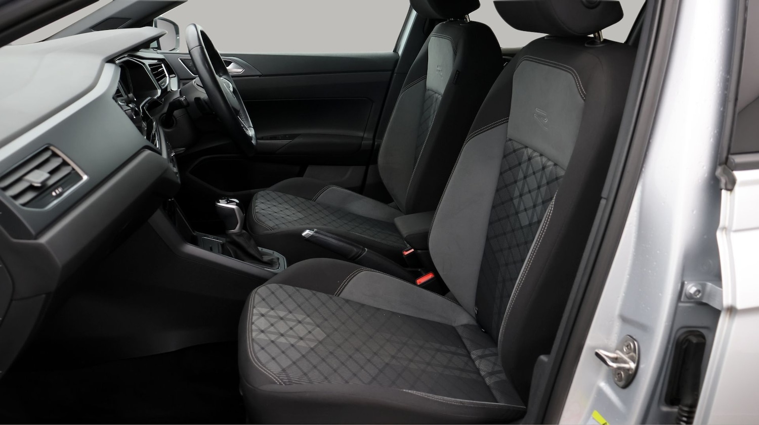 Used Volkswagen Polo 2022 for sale - 77570209: Photo 14