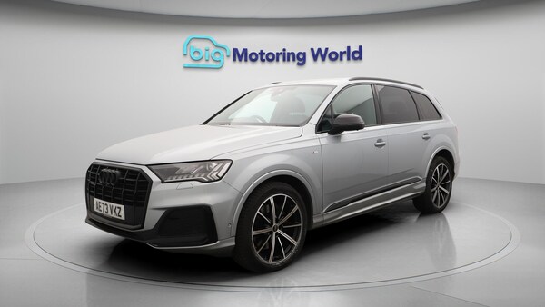 Used Audi Q7 2023 for sale - 76246707: Photo 4