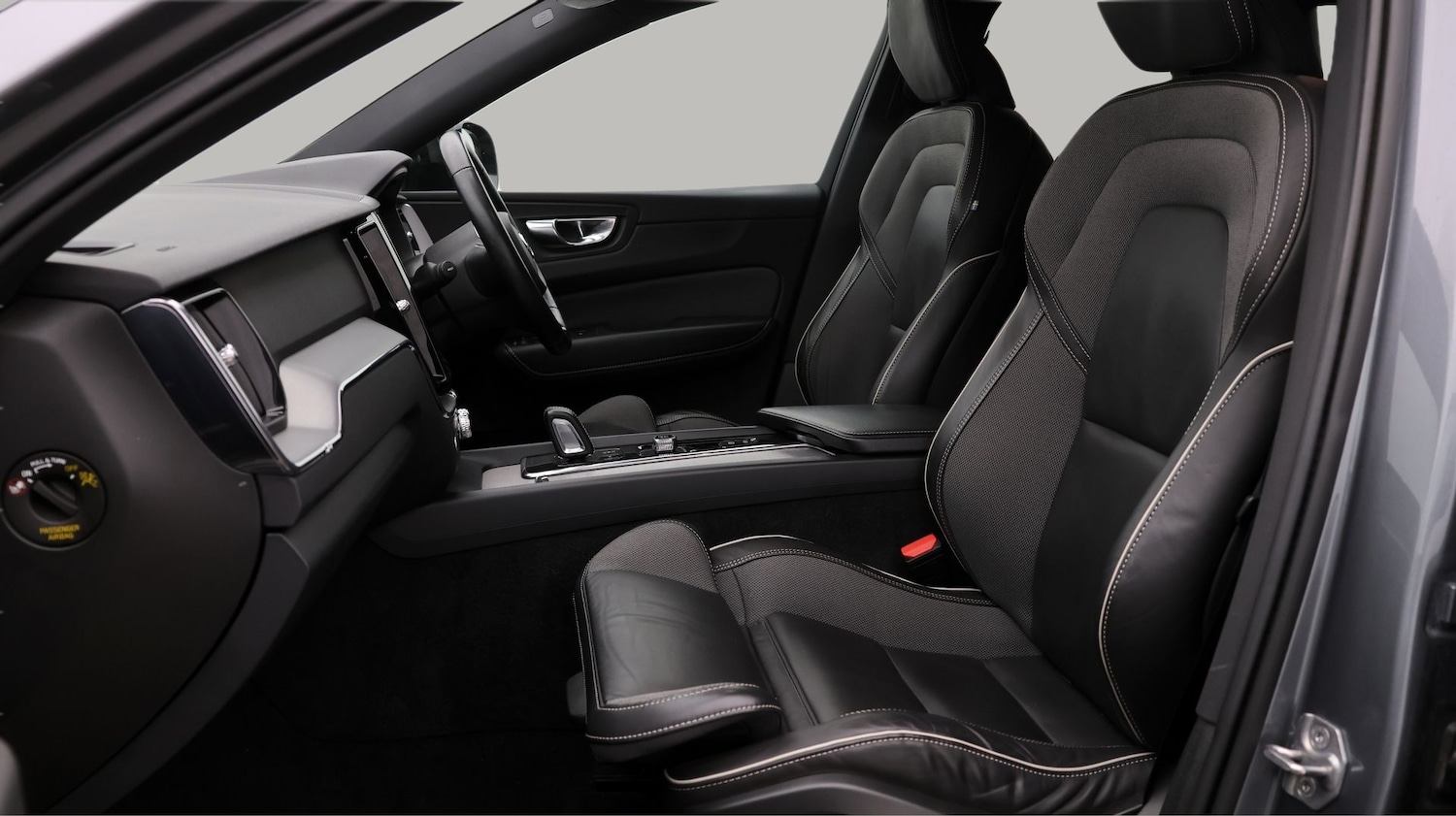 Used Volvo XC60 2021 for sale - 77410794: Photo 14