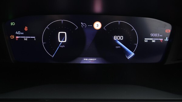 Used Peugeot 2008 2024 for sale - 75697274: Photo 11