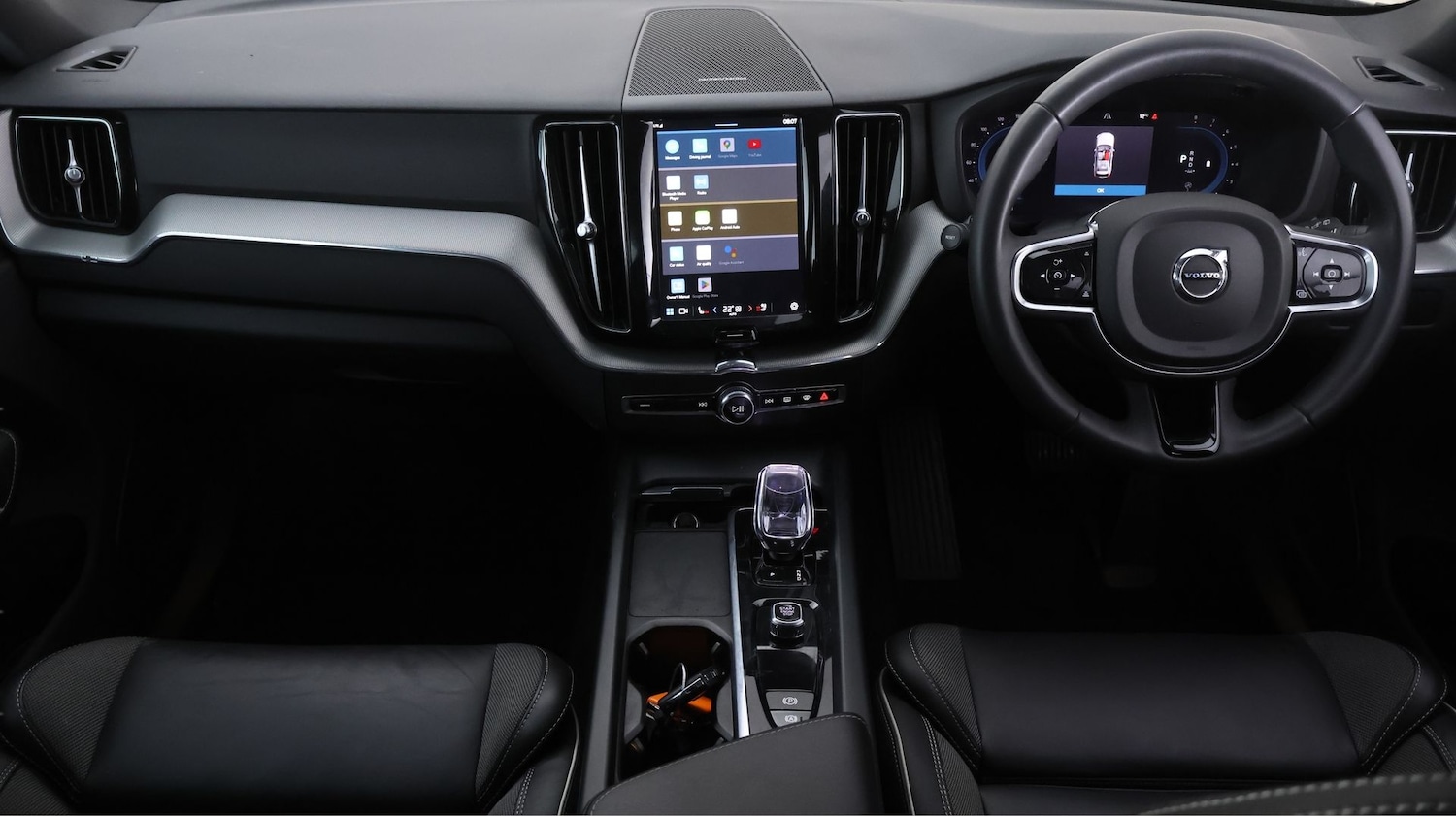 Used Volvo XC60 2023 for sale - 77816901: Photo 12