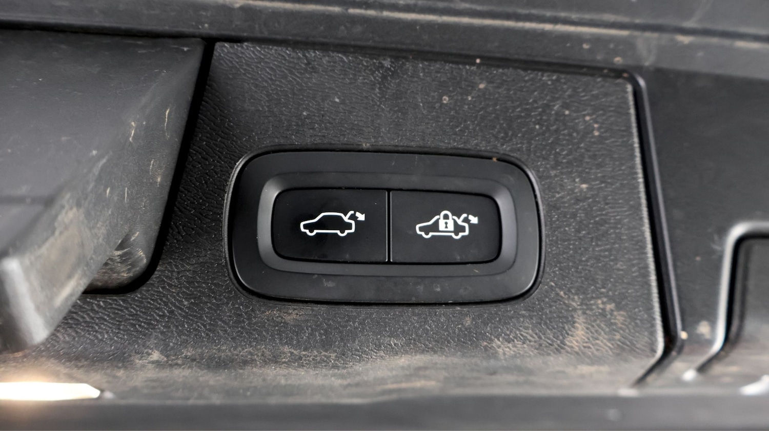 Used Volvo XC60 2023 for sale - 77816901: Photo 21