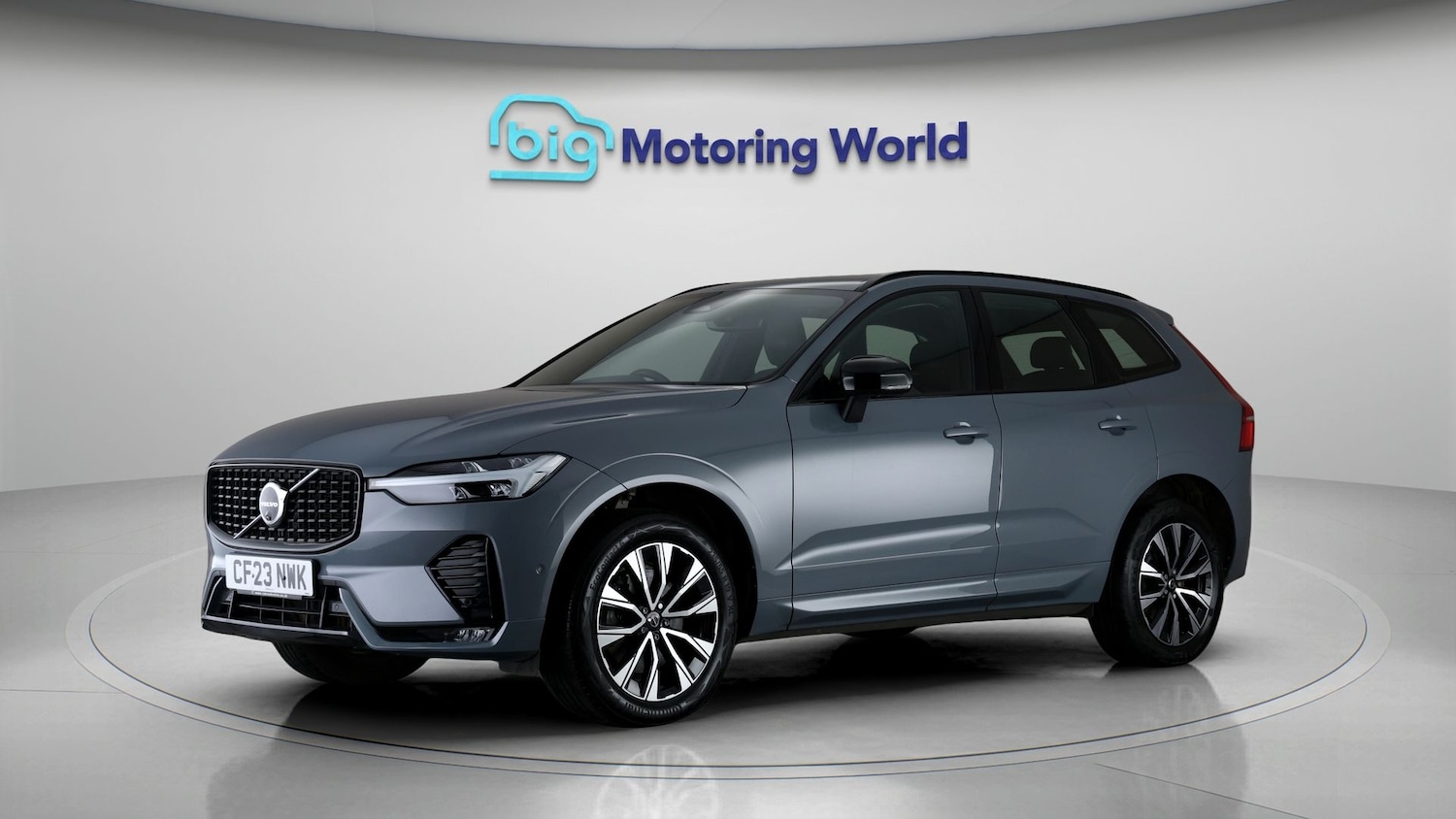 Used Volvo XC60 2023 for sale - 77816901: Photo 3