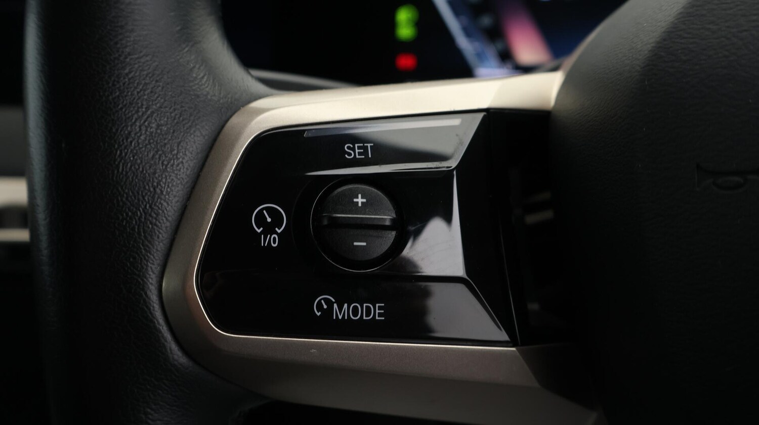 Used BMW iX 2022 for sale - 76608378: Photo 24