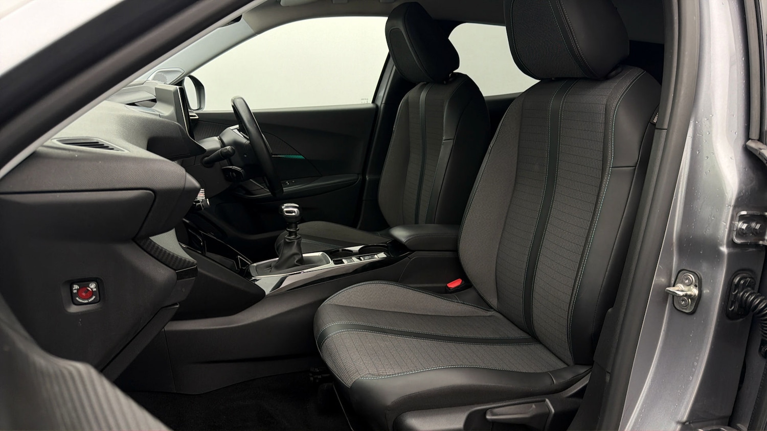 Used Peugeot 2008 2021 for sale - 78199392: Photo 13