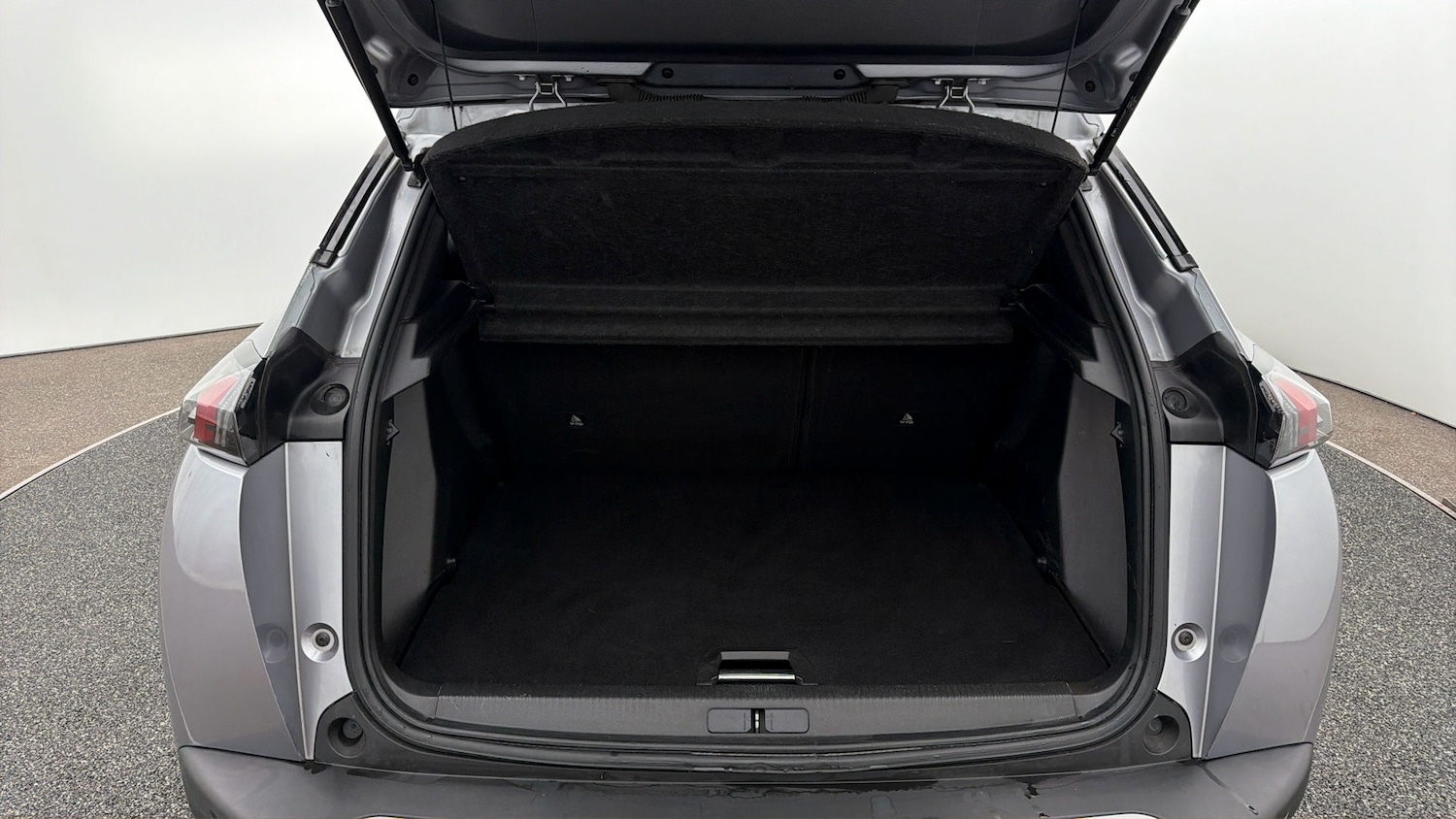 Used Peugeot 2008 2021 for sale - 78199392: Photo 16