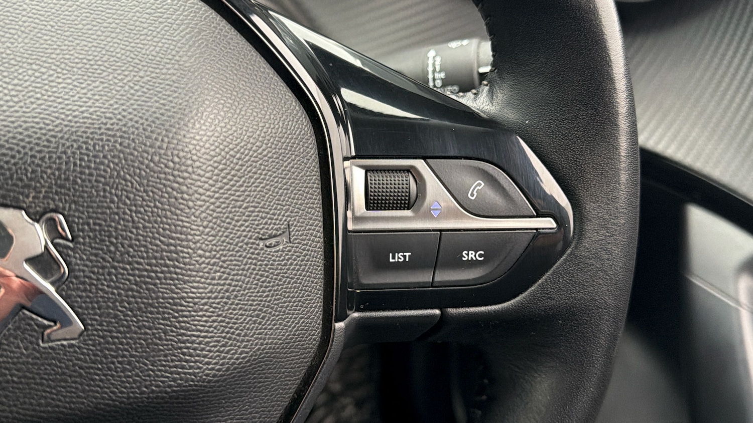 Used Peugeot 2008 2021 for sale - 78199392: Photo 23