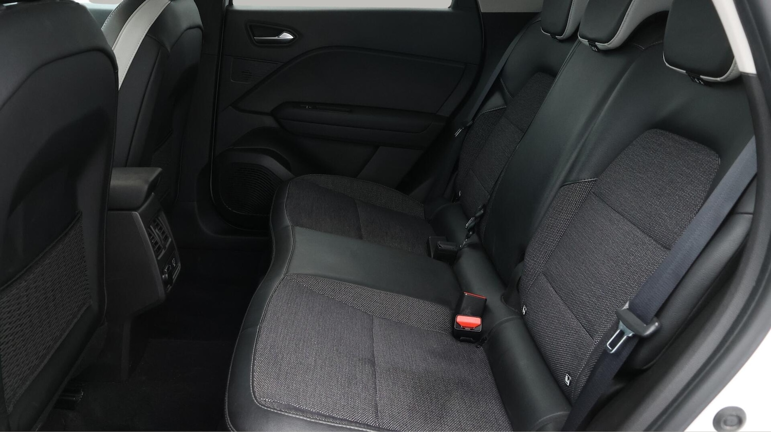 Used Renault Captur 2022 for sale - 76042818: Photo 17