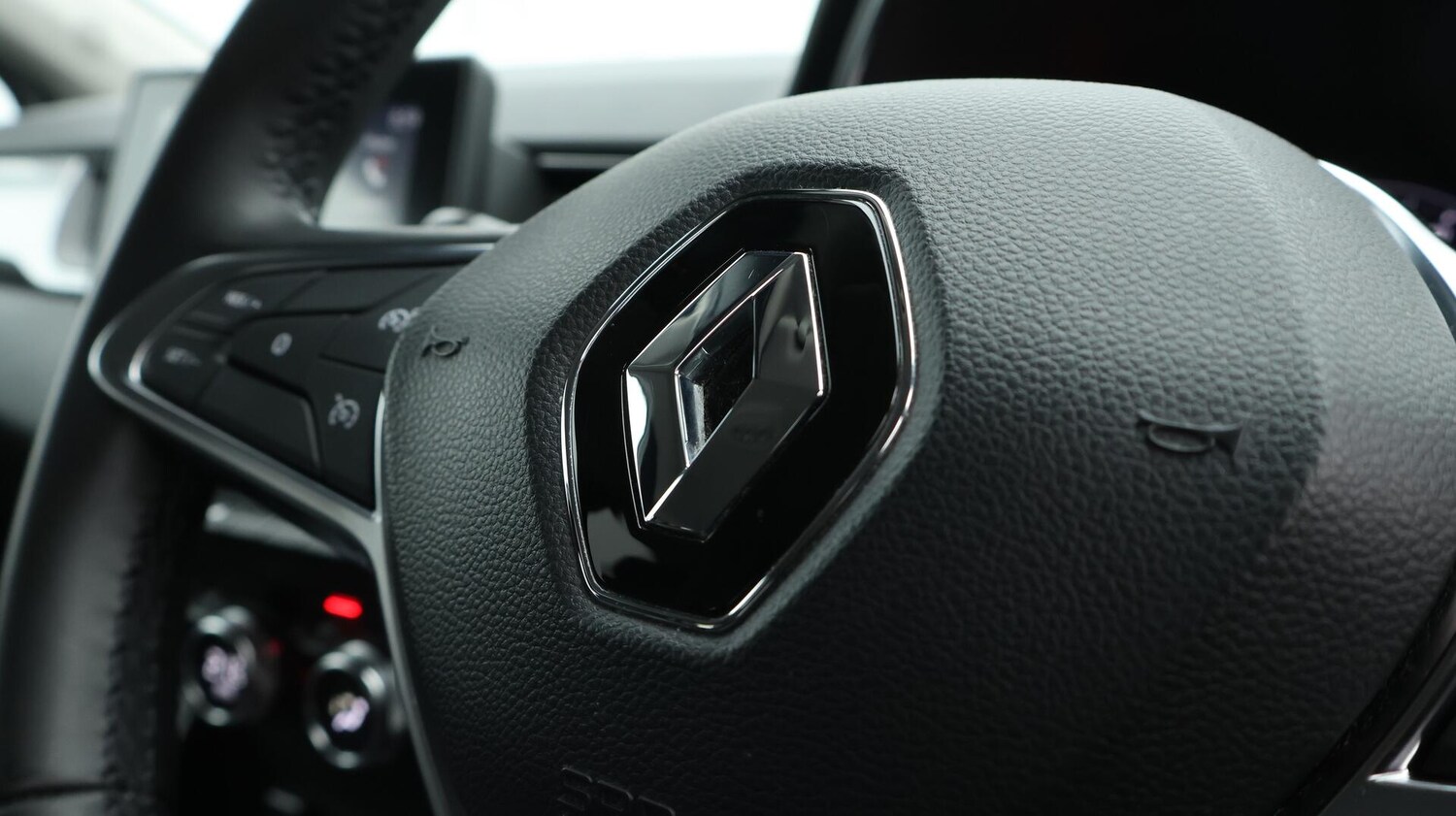 Used Renault Captur 2022 for sale - 76042818: Photo 22