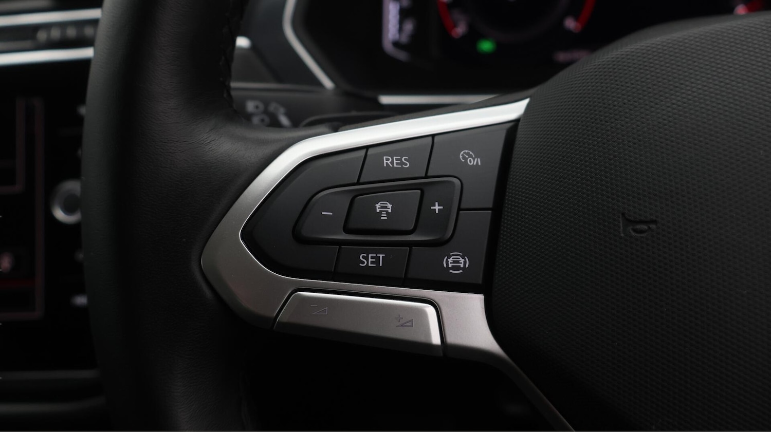 Used Volkswagen Tiguan 2021 for sale - 76700693: Photo 23