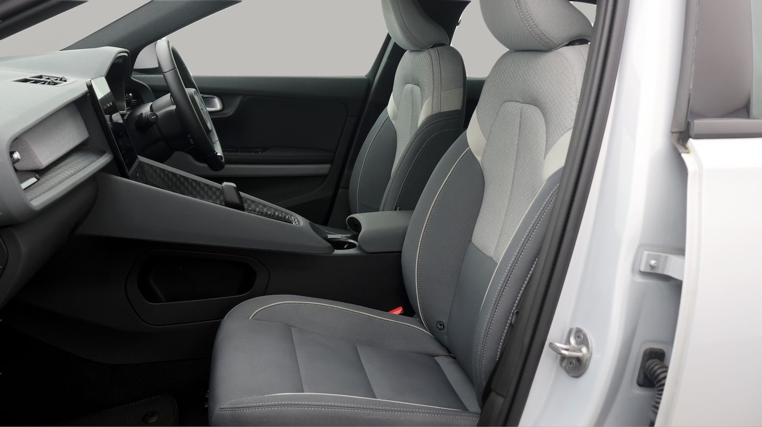 Used Polestar Polestar 2 2023 for sale - 77370780: Photo 14