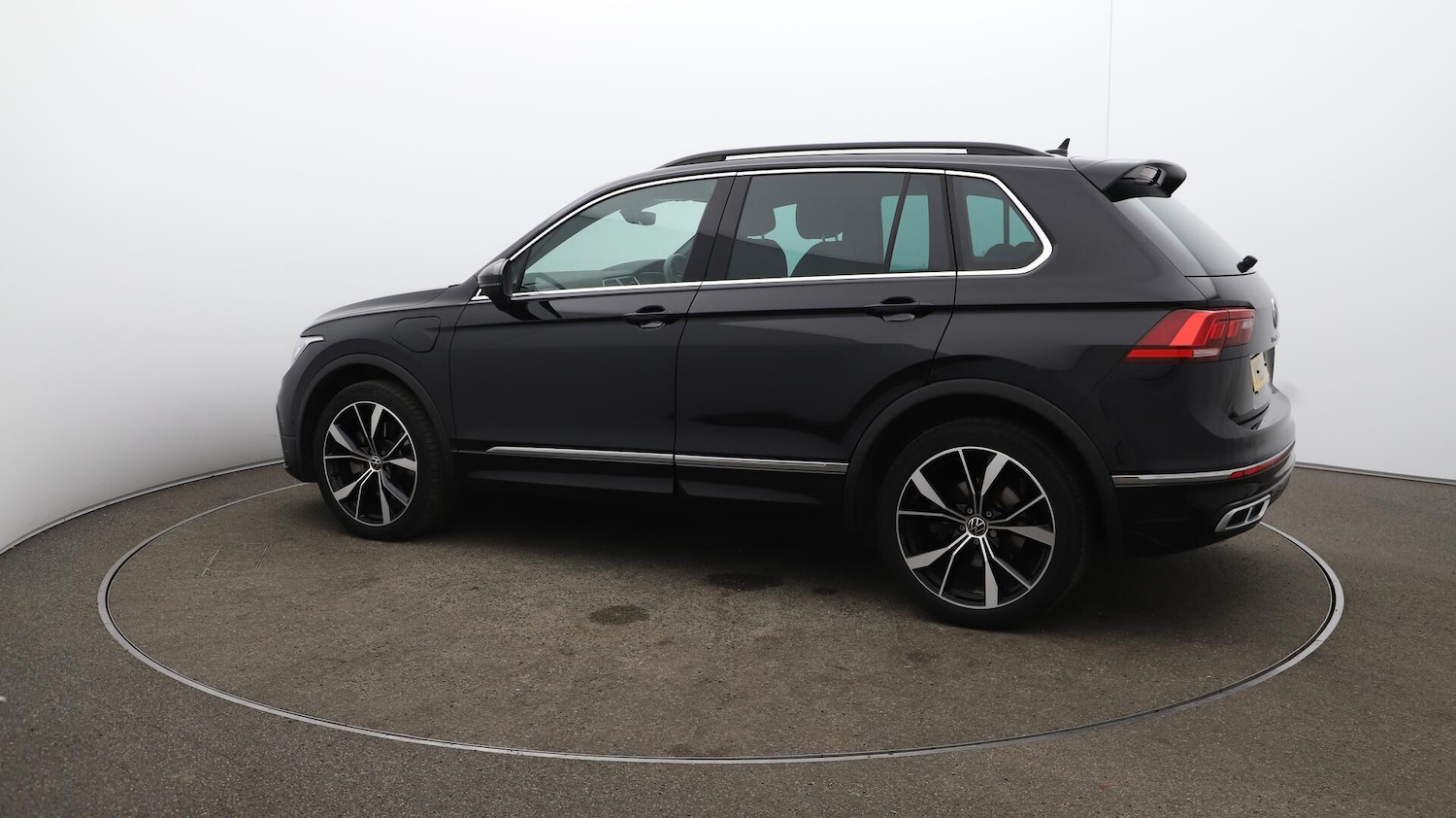 Used Volkswagen Tiguan 2023 for sale - 76619664: Photo 48