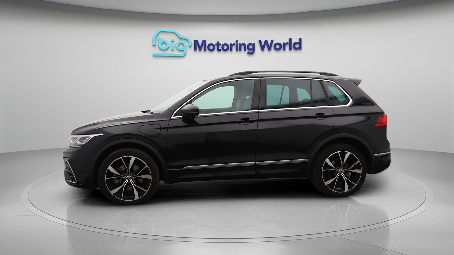 Used Volkswagen Tiguan 2023 for sale - 76619664: Photo 5