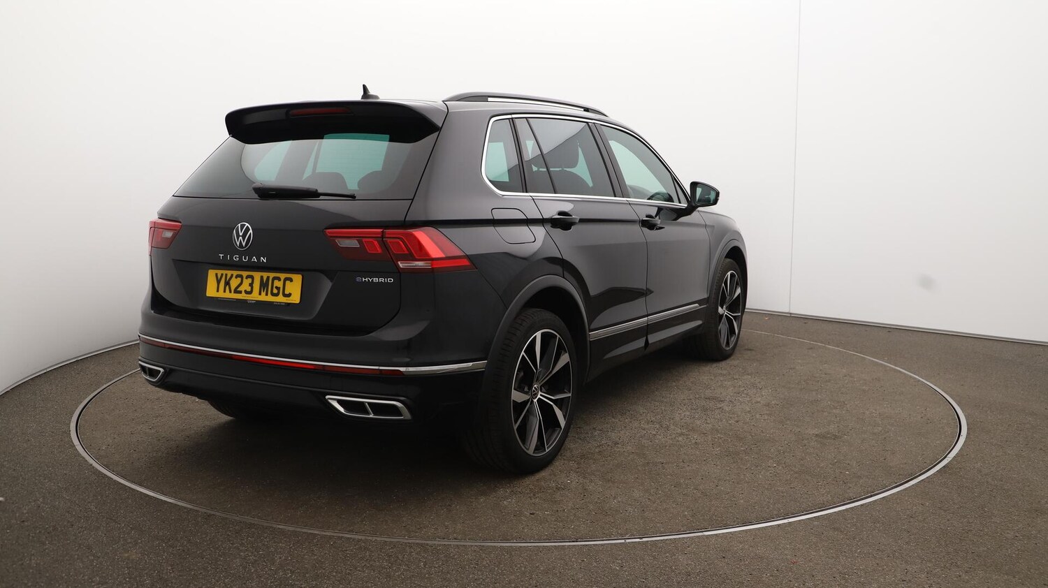 Used Volkswagen Tiguan 2023 for sale - 76619664: Photo 56