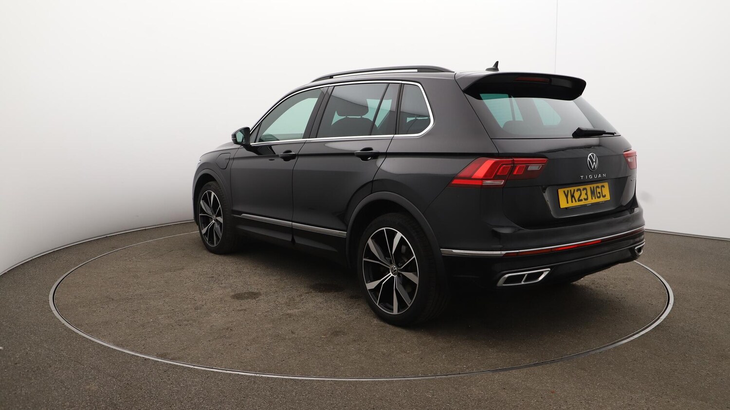 Used Volkswagen Tiguan 2023 for sale - 76619664: Photo 63