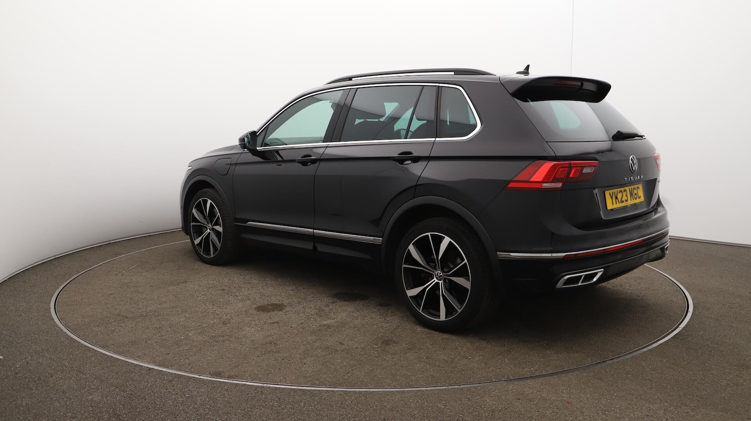 Used Volkswagen Tiguan 2023 for sale - 76619664: Photo 64