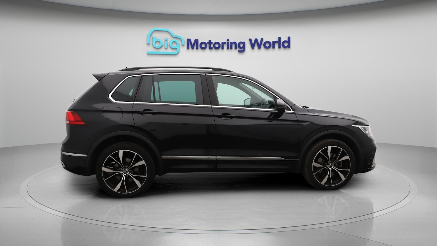 Used Volkswagen Tiguan 2023 for sale - 76619664: Photo 9