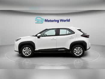 Used Toyota Yaris Cross 2023 for sale - 79800544: Photo