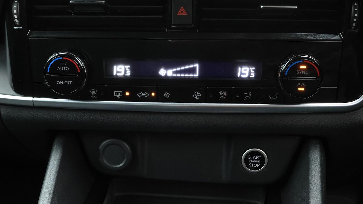 Used Nissan Qashqai 2022 for sale - 76109694: Photo 12