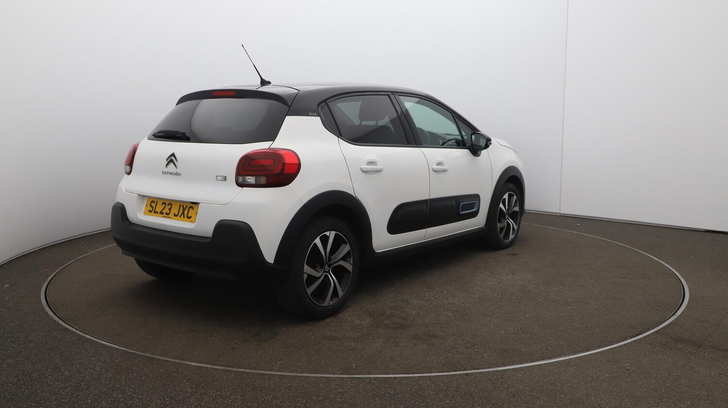 Vehicle 54