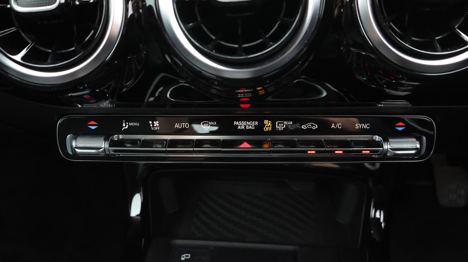 Used Mercedes-Benz A-Class 2020 for sale - 76153149: Photo 13