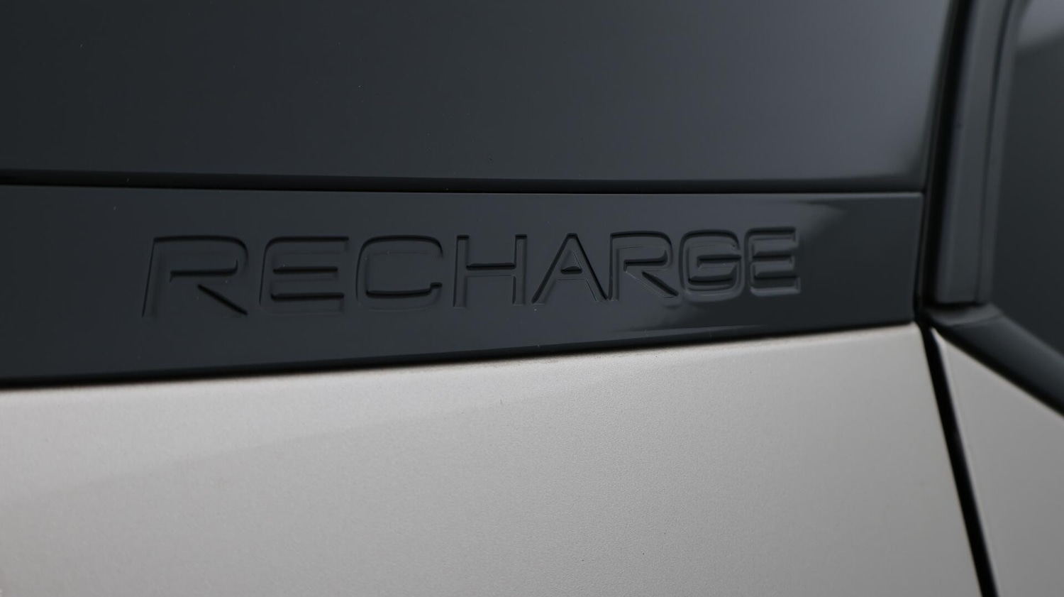 Used Volvo XC40 2023 for sale - 76780678: Photo 24