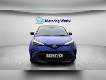Used Toyota C-HR 2022 for sale - 77271157: Photo