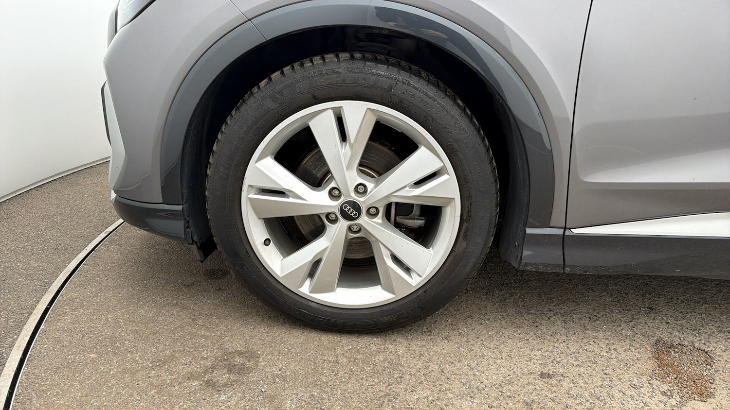 Used Audi Q4 e-tron 2023 for sale - 78016038: Photo 17