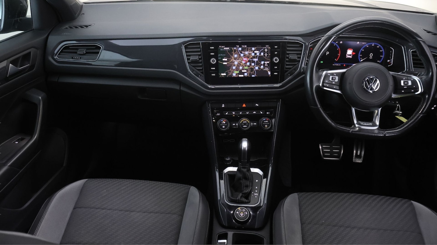 Used Volkswagen T-Roc 2019 for sale - 77595137: Photo 13