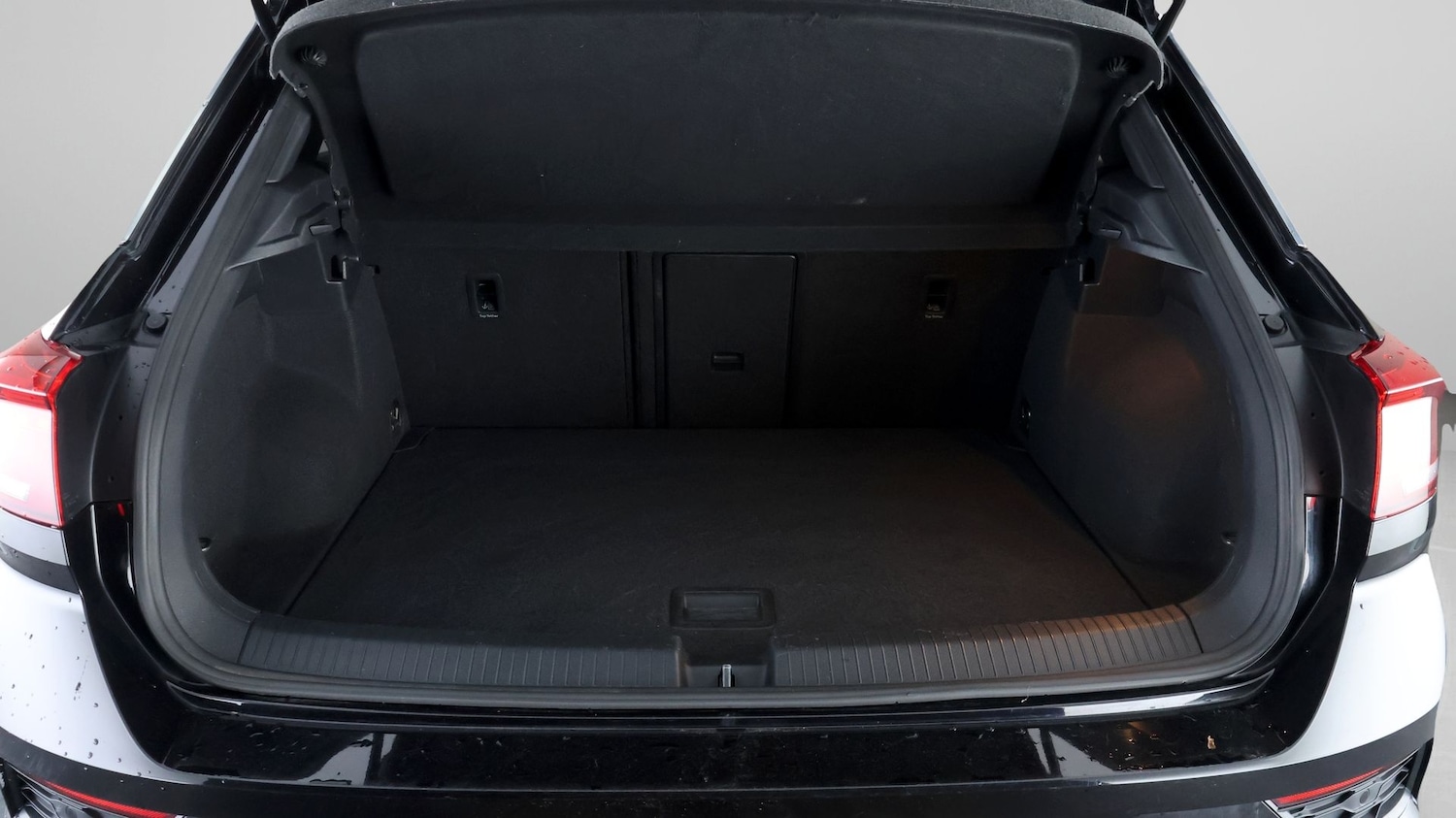 Used Volkswagen T-Roc 2019 for sale - 77595137: Photo 17