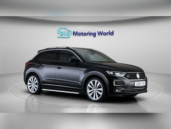 Used Volkswagen T-Roc 2019 for sale - 77595137: Photo