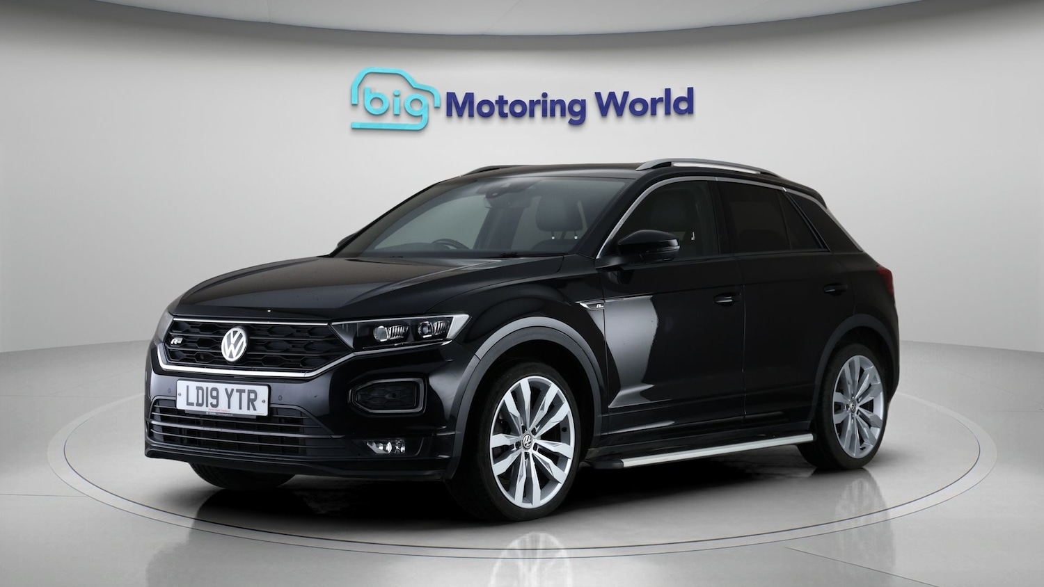Used Volkswagen T-Roc 2019 for sale - 77595137: Photo 3