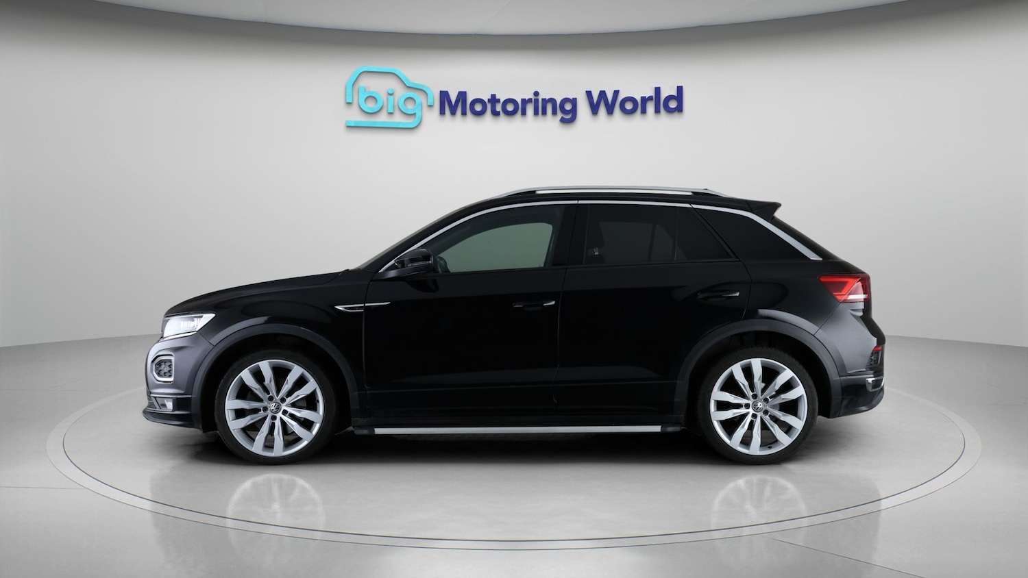 Used Volkswagen T-Roc 2019 for sale - 77595137: Photo 4