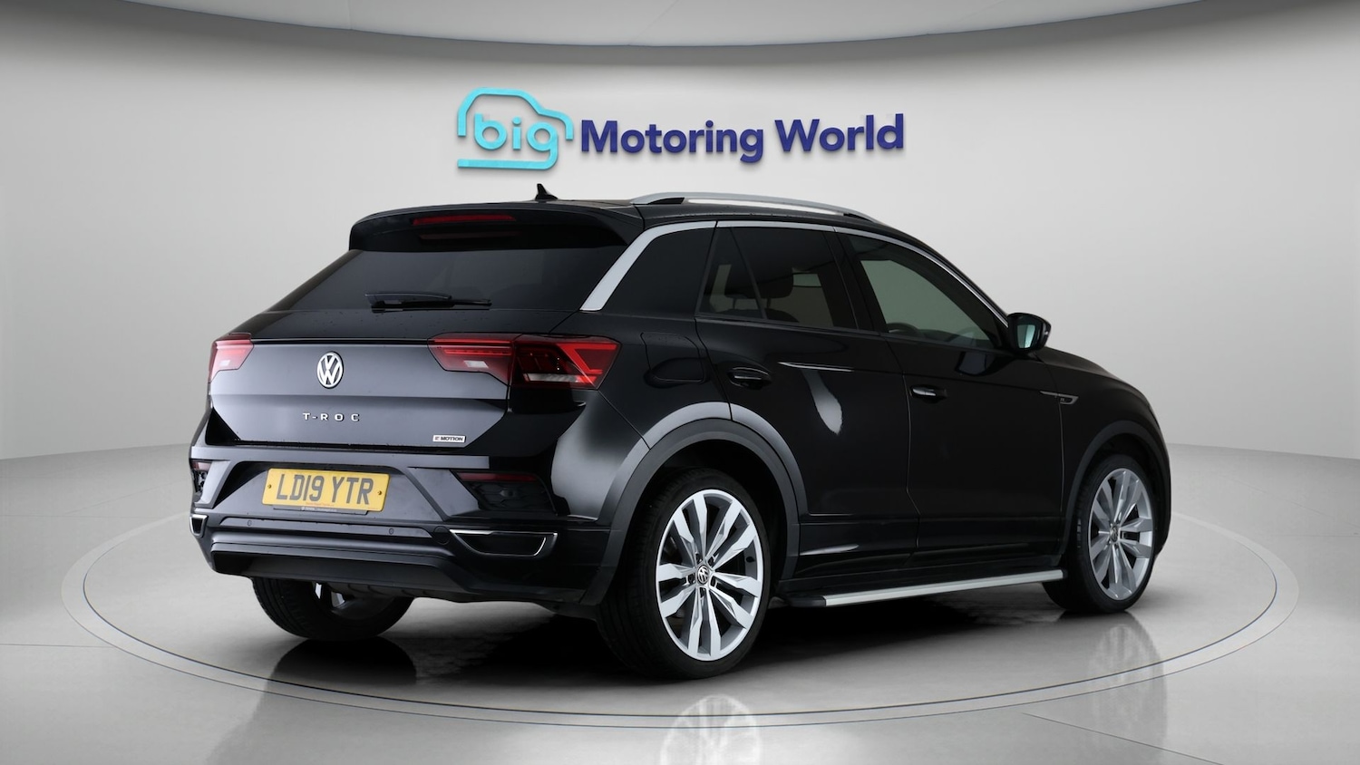 Used Volkswagen T-Roc 2019 for sale - 77595137: Photo 7