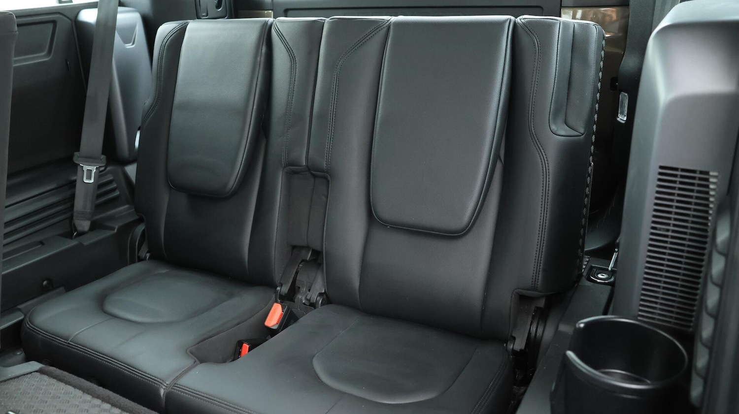 Used Land Rover Defender 110 2021 for sale - 76122861: Photo 21