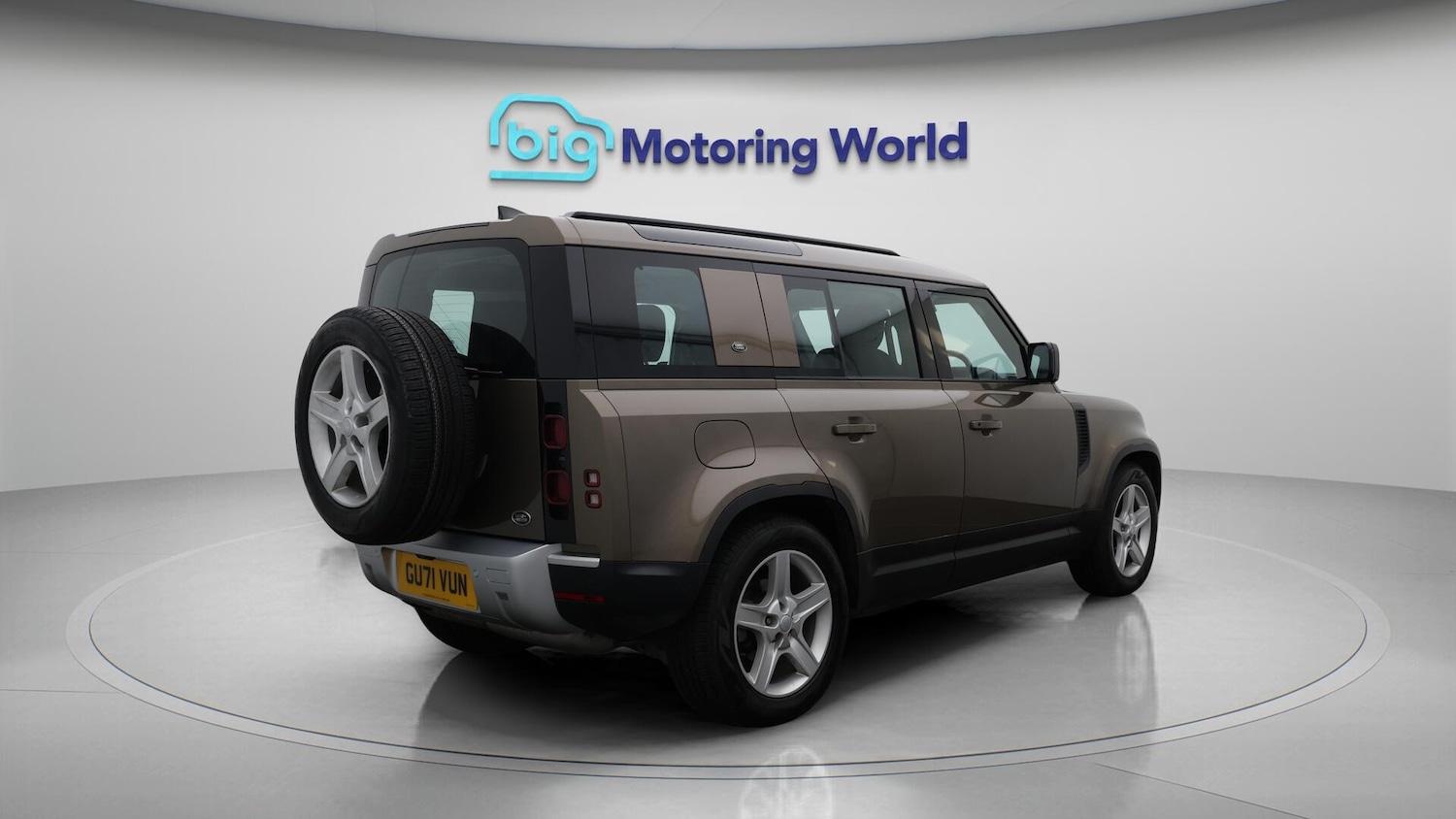 Used Land Rover Defender 110 2021 for sale - 76122861: Photo 8