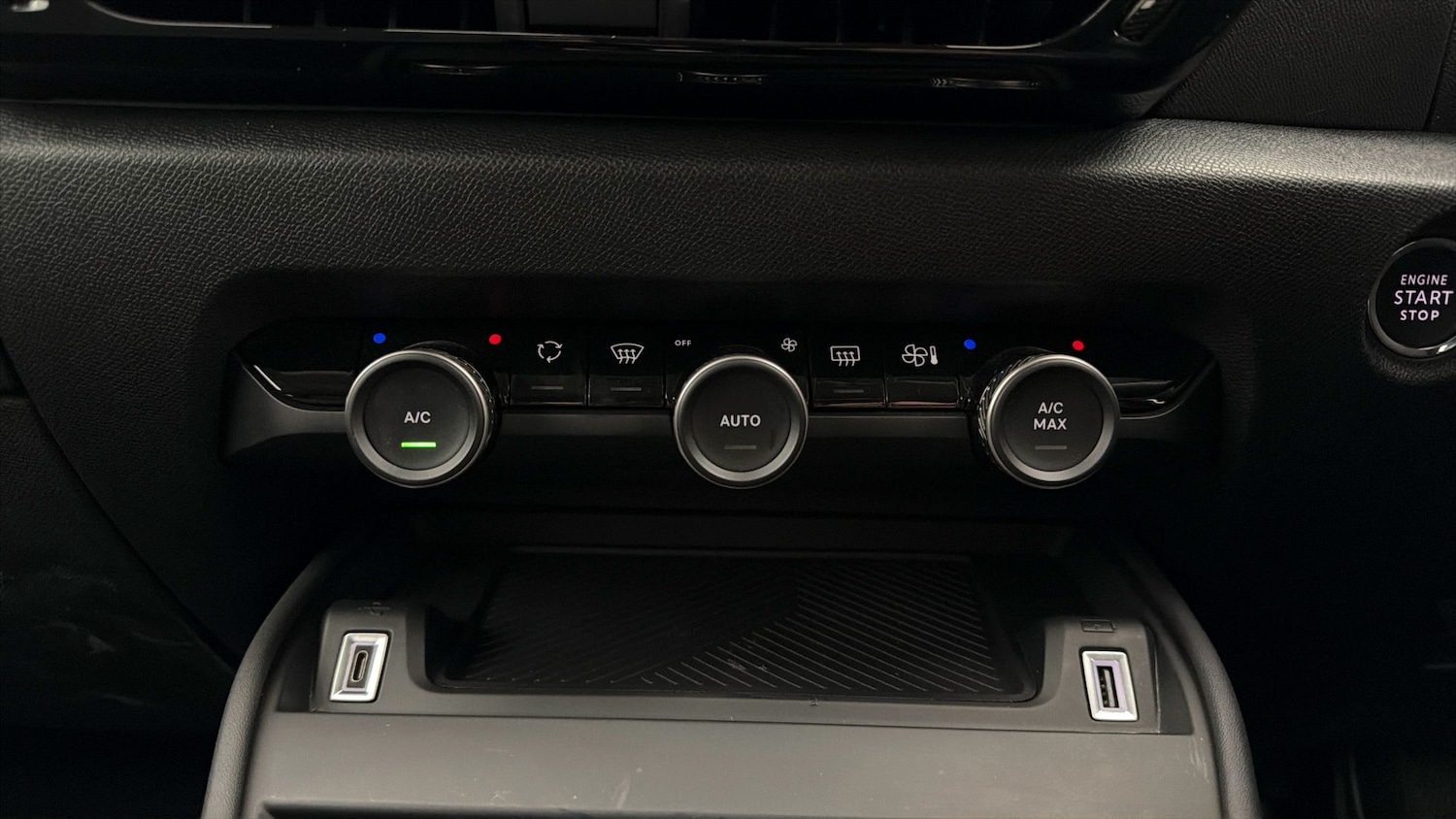 Used Citroen C4 2021 for sale - 77934879: Photo 11