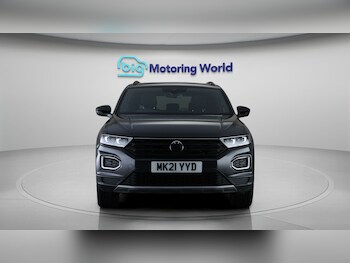 Used Volkswagen T-Roc 2021 for sale - 78870786: Photo