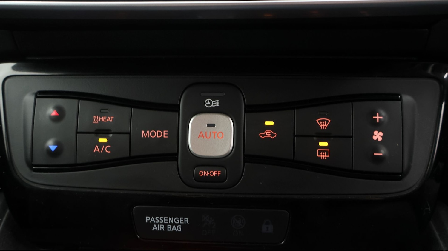 Used Nissan Leaf 2021 for sale - 77393573: Photo 12