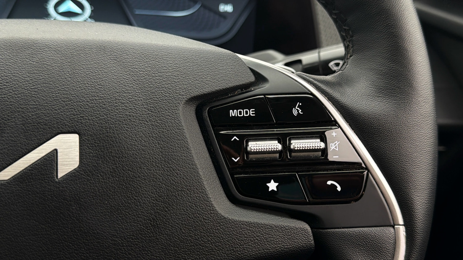 Used Kia EV6 2023 for sale - 78053078: Photo 24