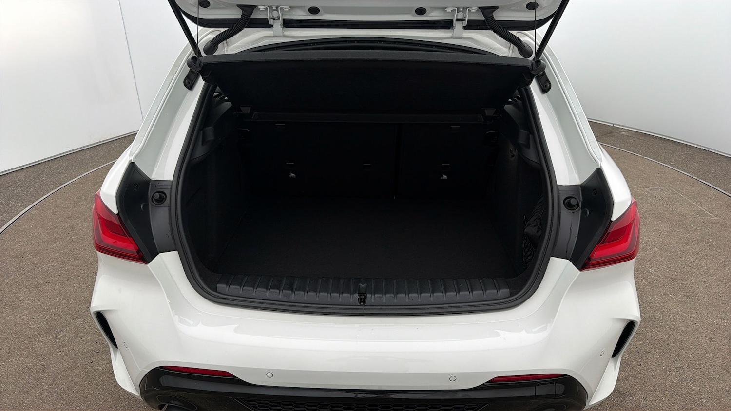 Used BMW 1 Series 2023 for sale - 78004769: Photo 16