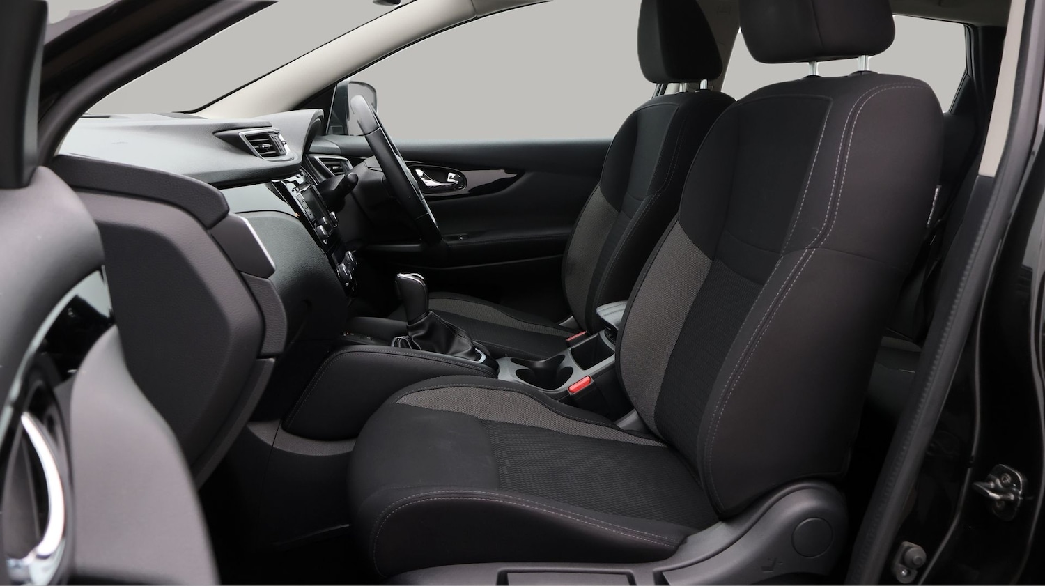 Used Nissan Qashqai 2021 for sale - 77662645: Photo 14