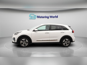 Used Kia Niro 2021 for sale - 76201056: Photo 4