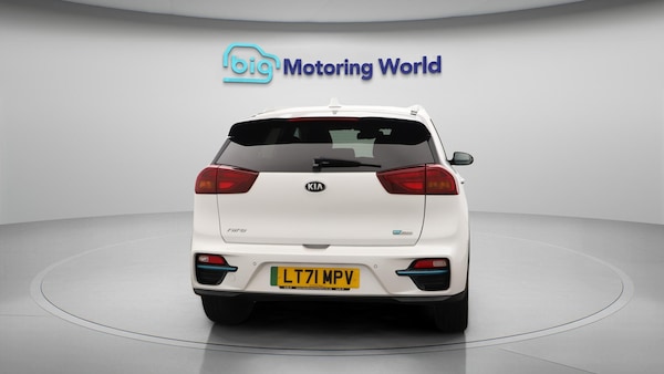 Used Kia Niro 2021 for sale - 76201056: Photo 6