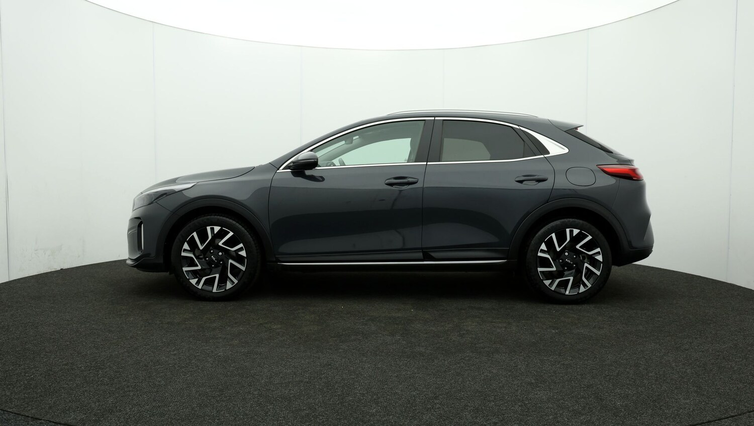 Used Kia XCeed for sale - 76808849: Photo 64