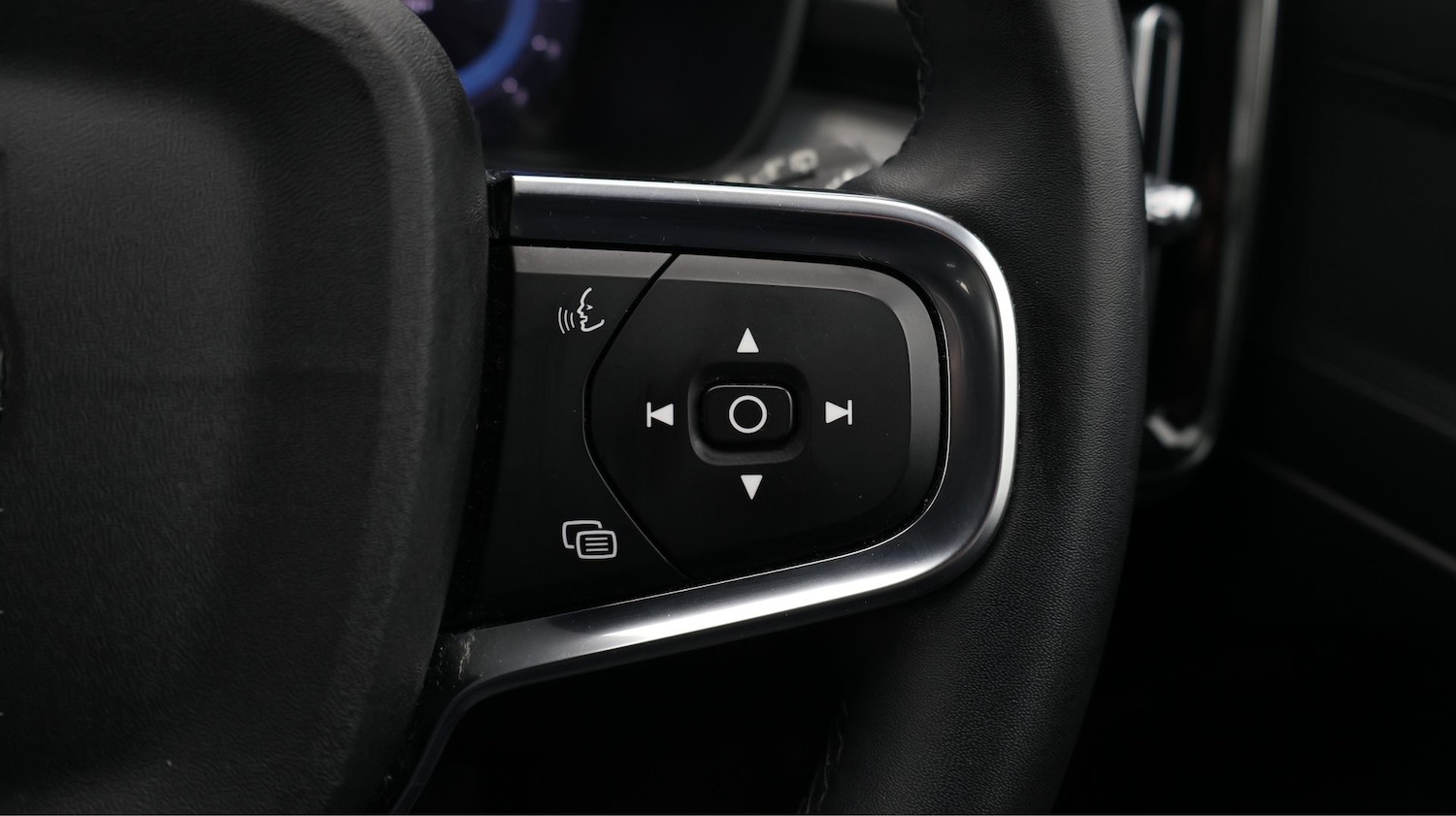 Used Volvo XC40 2022 for sale - 77807426: Photo 21